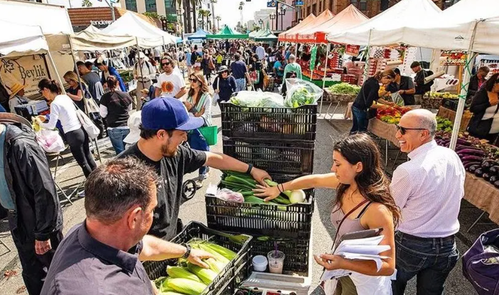 A Guide To Los Angeles Farmers Markets | JohnHart Real Estate Redefined